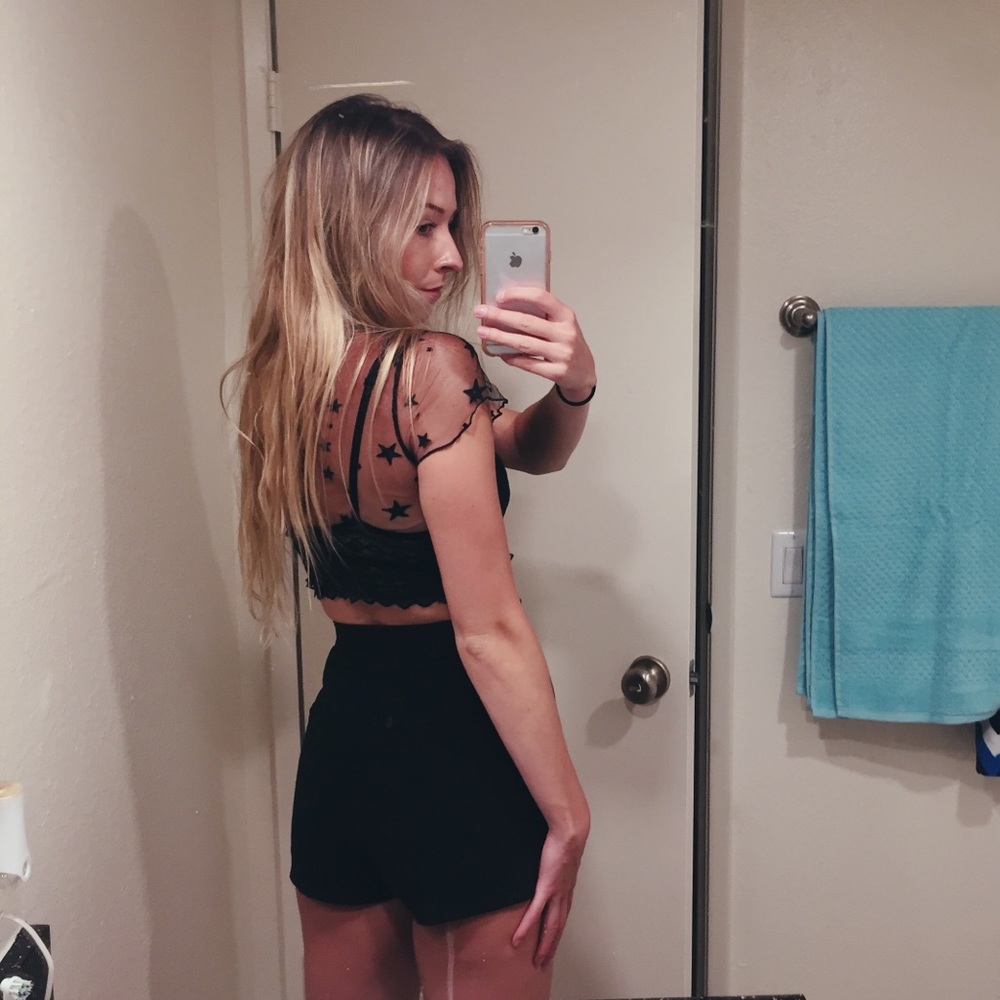 ★ Starry Mesh Crop Top ★ - Picture 4 of 5